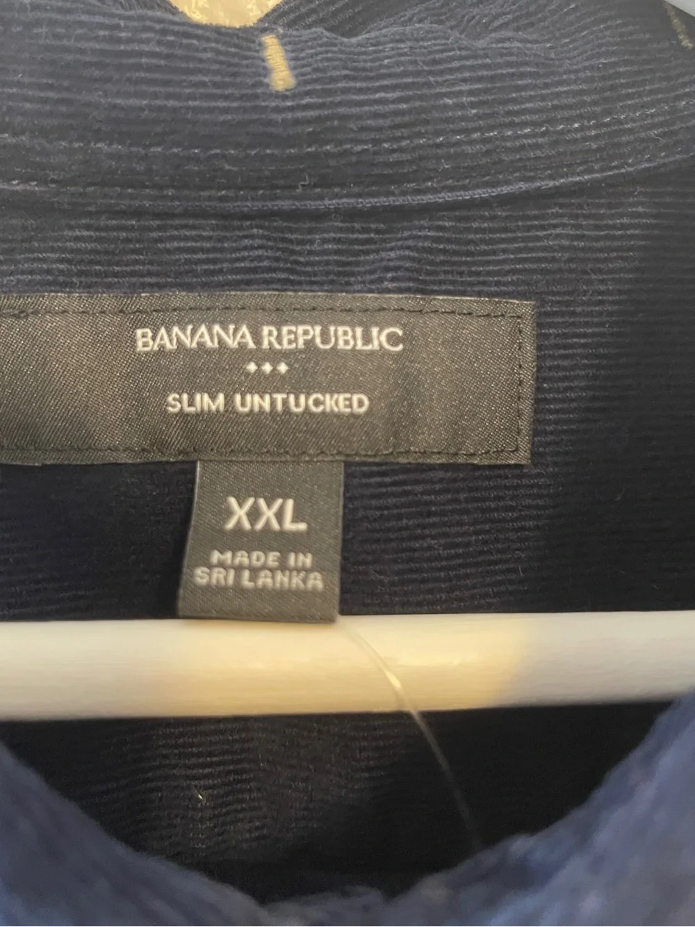 Banana Republic classic navy